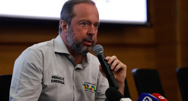 “Horário de verão será decidido nesta terça-feira”, diz ministro