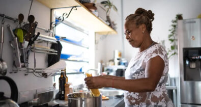 Maranhão é o 3º estado do país com maioria dos lares chefiados por mulheres