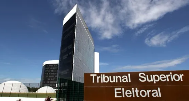 TSE inicia preparativos para as eleições de 2026, afirma ministra Cármen Lúcia