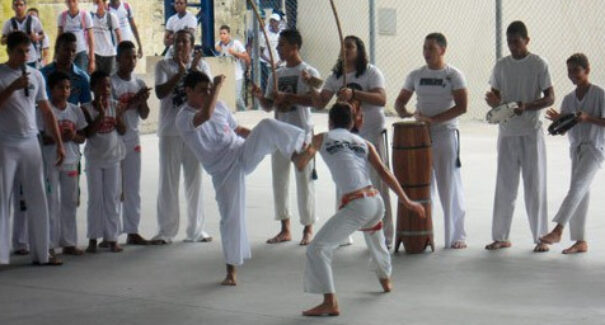 Câmara de São Luís aprova Projeto de Lei que institui capoeira nas escolas