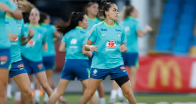 Seleção feminina realiza primeiro treino com todas as convocadas