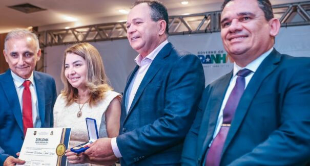Iracema Vale recebe mais alta honraria da Polícia Civil do Maranhão