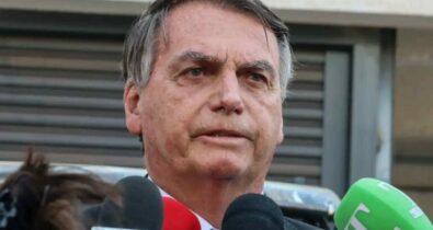 Bolsonaro questiona prisão de Braga Netto em suas redes sociais