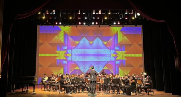 Teatro João do Vale recebe concerto que mistura o Barroco e o Nordeste brasileiro