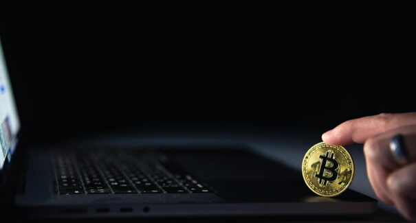 O que é Proof-of- Work? Conheça a tecnologia que torna o Bitcoin seguro