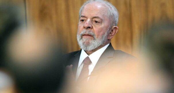 Lula sanciona lei que renegocia as dívidas dos estados