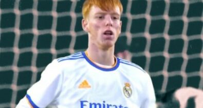 Promessa do Real Madrid encerra sua carreira aos 19 anos