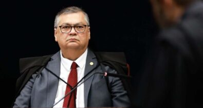 Flávio Dino suspende emendas de R$ 4 Bilhões e solicita inquérito da Polícia Federal