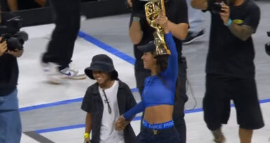 Rayssa Leal vence etapa do Mundial de Skate e conquista terceiro título consecutivo