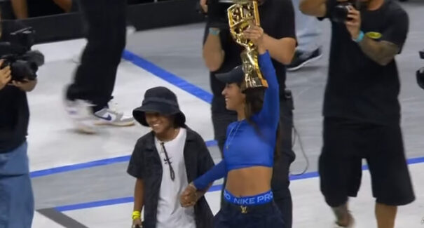 Rayssa Leal vence etapa do Mundial de Skate e conquista terceiro título consecutivo