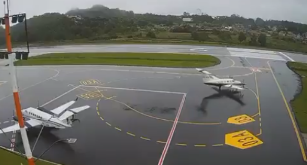 Queda de avião em Gramado deixa 17 feridos em solo, dois ainda internados