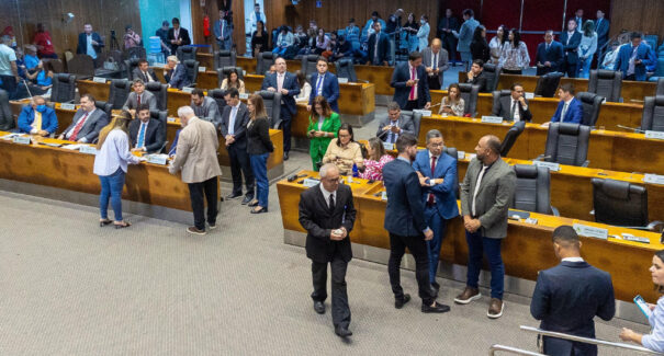 Assembleia aprova Projeto de Lei Orçamentária Anual para 2025