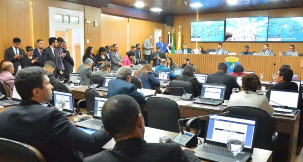 Vereadores de São Luís aprovam reajuste da remuneração dos cargos de prefeito, vice-prefeito e secretários municipais