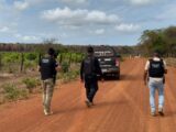 Suspeito por tráfico de drogas é preso em flagrante por posse irregular de arma de fogo