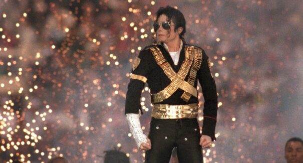 Músicas inéditas de Michael Jackson são encontradas em deposito