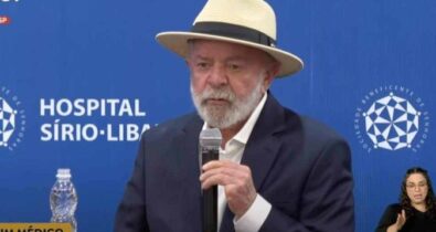 Lula recebe alta hospitalar após cirurgia e faz pronunciamento em coletiva de imprensa