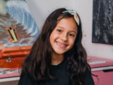 Artista brasileira de 9 anos é selecionada para expor obras no Louvre em Paris