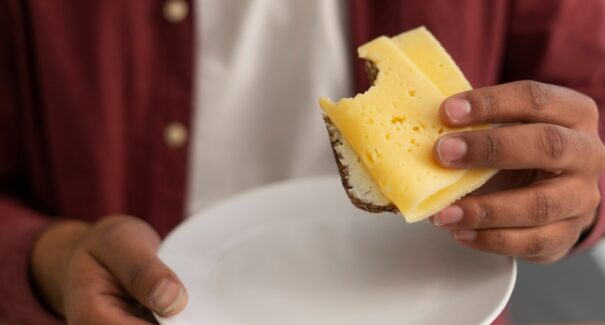 Dia do Queijo: nutricionista dá dicas de como aproveitar a data de forma saudável e saborosa