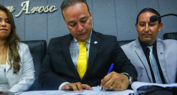 Paço do Lumiar recua e libera retorno de estagiários do Ceuma às UBSs após reunião