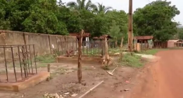 Por falta de espaço no cemitério de Matões, moradores enterram falecidos nas ruas
