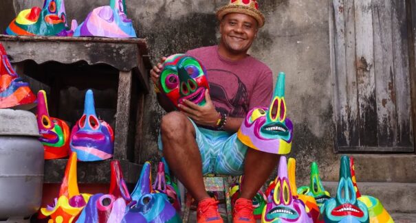 Artista visual Dalton Costa expõe sobre o Fofão, na Galeria Trapiche