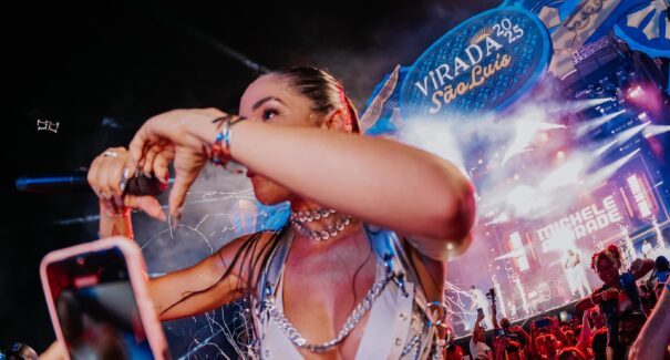 Conheça Michele Andrade, a cantora que encantou o público na Virada do Ano em São Luís