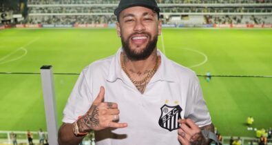 Santos avança em negociação para contratar Neymar em 2025, diz jornalista