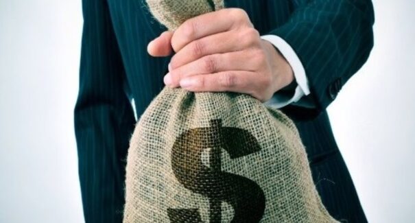 Em apenas 40 dias de 2025, brasileiros já pagaram R$ 500 bilhões em impostos