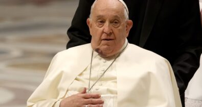 Papa Francisco tem piora em quadro de saúde, diz Vaticano