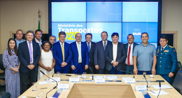 Ministério dos Transportes assume compromisso de entregar nova Ponte Juscelino Kubitscheck ainda neste ano