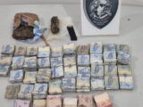 Polícia apreende drogas, munições e dinheiro em apartamento na Chácara Brasil