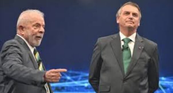Bolsonaro afirma que Lula é “incompetente”