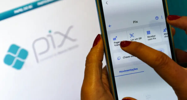 Boletos podem ser pagos por Pix a partir desta segunda-feira (3)