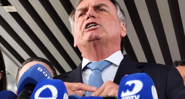 Após julgamento, Bolsonaro nega tentativa de golpe: “Acusações graves e infundadas”