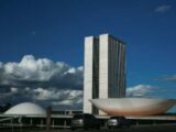 Homem tenta entrar armado na Câmara dos Deputados e é preso