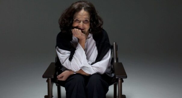 Morre Heloisa Teixeira, imortal da Academia Brasileira de Letras, aos 85 anos