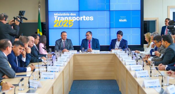 Governo do Maranhão e Ministério dos Transportes firmam parceria para intensificar obras da MA-014