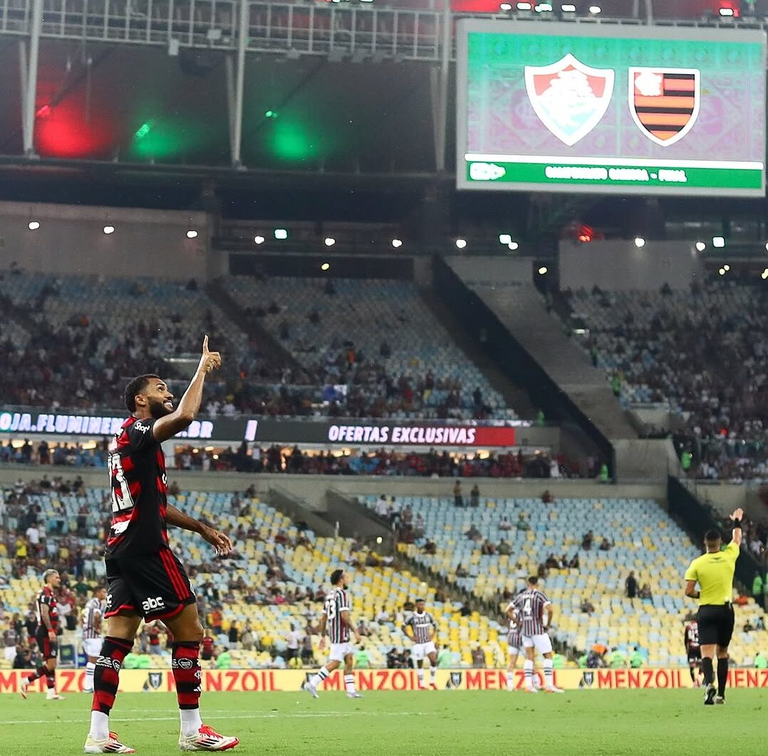 Flamengo abre vantagem na final do Carioca na primeira partida contra o Fluminense