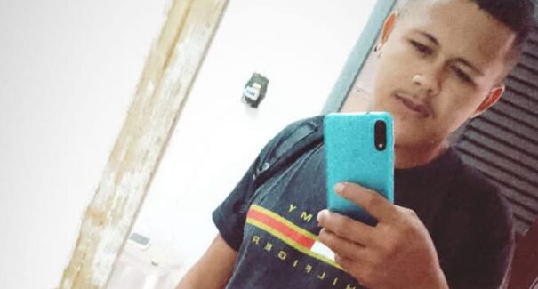 Suposto agressor é morto a facadas por companheira