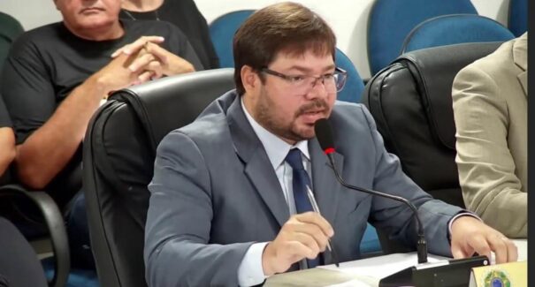 Presidente da Câmara de Imperatriz cobra pavimentação durável e combate a desperdícios