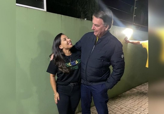 Vereadora bolsonarista faz ataques ao papa em suas redes sociais (Foto: Reprodução)