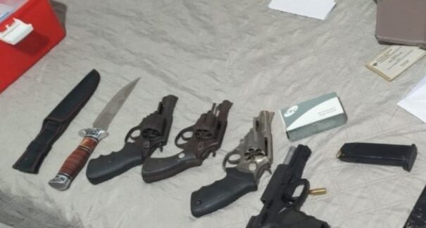 Casal é preso por suspeita de ser responsável por dois homicídios ocorridos em Rosário
