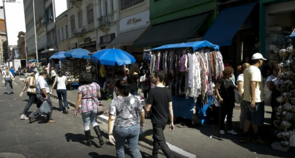 Aumento do trabalho informal está ligado à baixa fiscalização, diz estudo