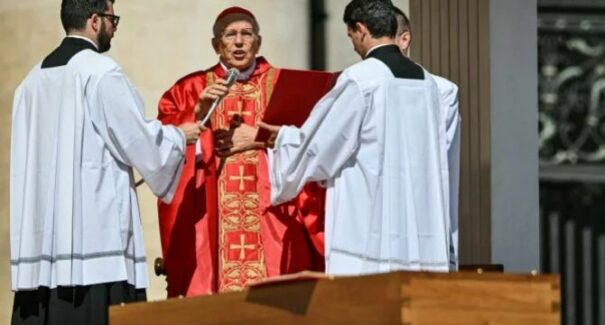 “Construir pontes, e não muros”: veja Homilia completa da missa de funeral do papa