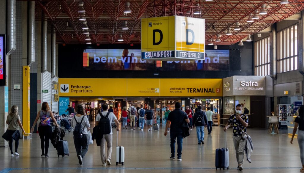 Brasil exige visto para viajantes com passaporte dos EUA, Canadá e Austrália