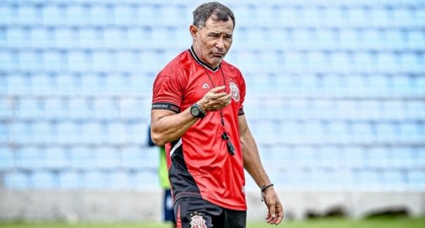 Imperatriz dispensa Júnior Amorim após derrota para o Moto Club