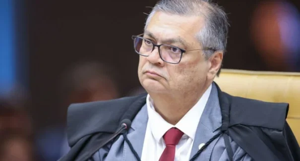 Emendas parlamentares: Dino determina vistorias da CGU em estados