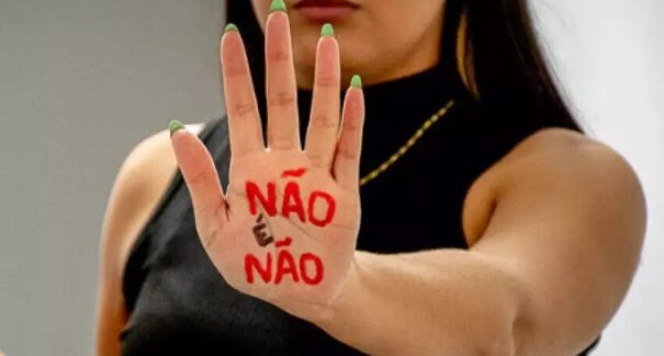 Assembleia aprova lei para proteger mulheres em bares, boates e eventos