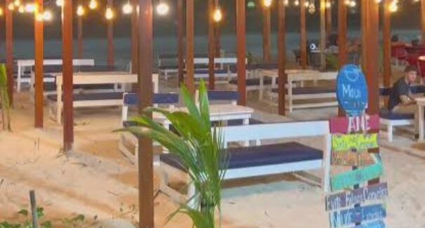 Justiça determina retirada de bangalôs da faixa de areia em frente ao Champs Mall, na Península