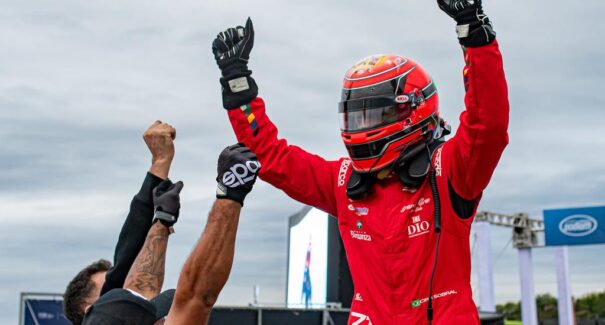 Ciro Sobral se consagra e vence a primeira na F4 Brasil em Interlagos